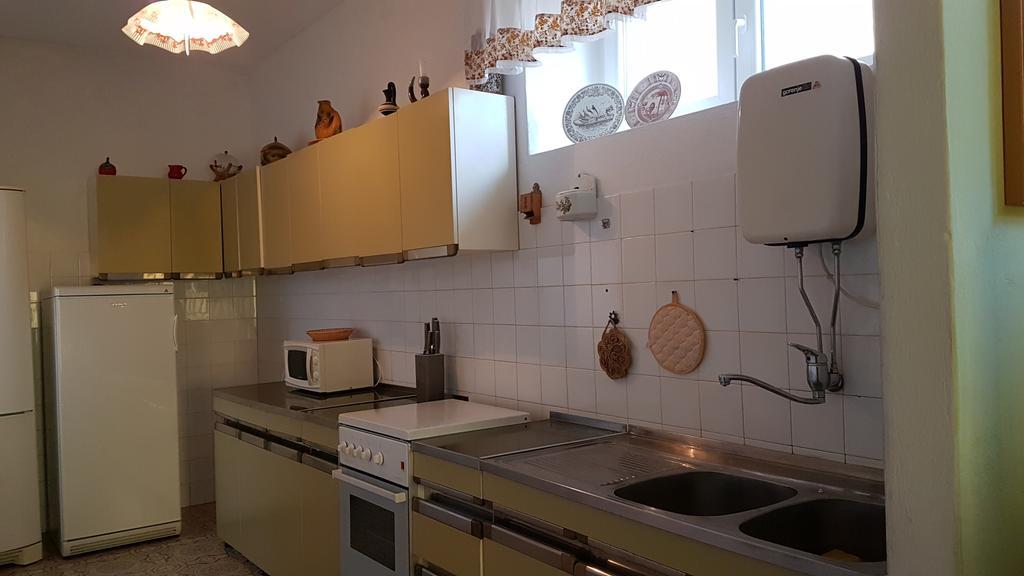 Apartments Coko Omiš Zewnętrze zdjęcie