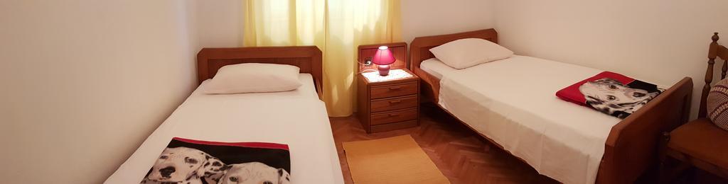 Apartments Coko Omiš Zewnętrze zdjęcie
